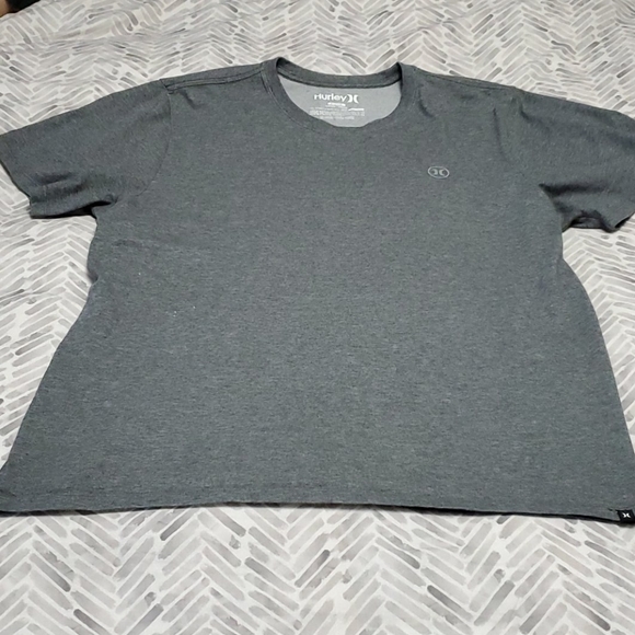 Hurley T-Shirts - Picture 3 of 4
